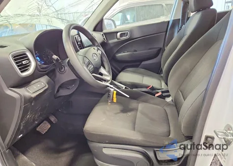 2021 Hyundai Venue Se z USA, uszkodzony, nr VIN KMHRB8A36MU102373